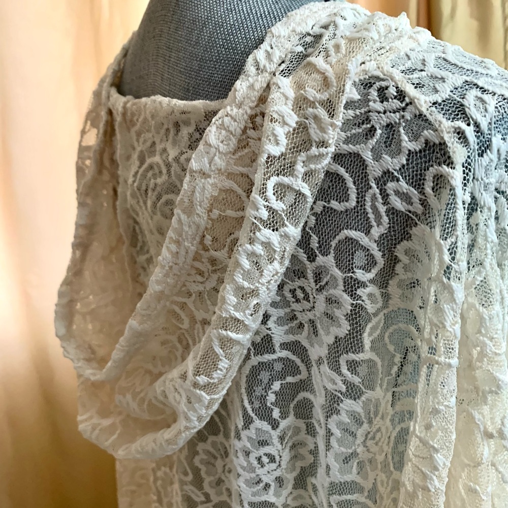 LACE Topper - Picture 3 of 4